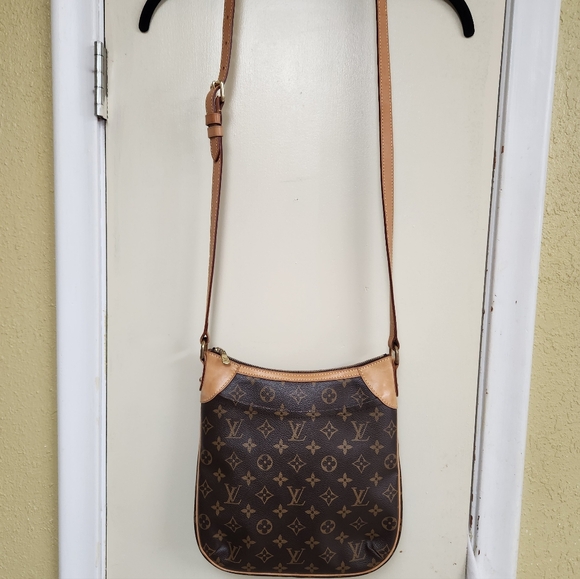 Louis Vuitton ODEON PM Brown and Tan Monogram Shoulder Bag - Picture 1 of 11